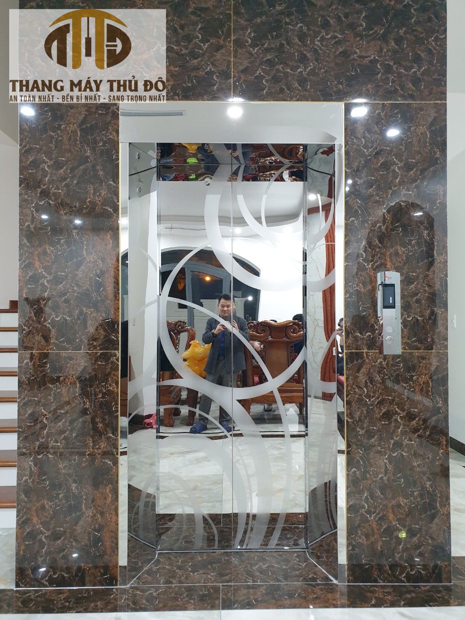 Tải trọng lý tưởng cho nhà 3 tầng nằm trong khoảng 200 - 450kg