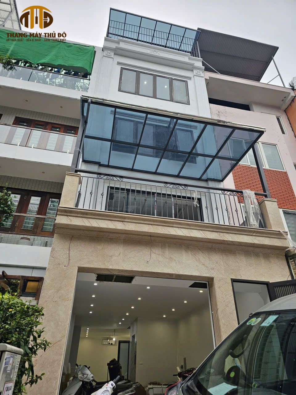 Nên chọn thang máy liên doanh hay nhập khẩu?