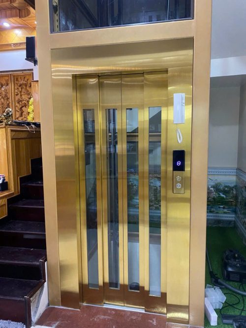 thang máy mini mở 4 cánh